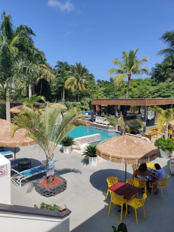 Aqua Marina Beach Club 린콘 외부 사진